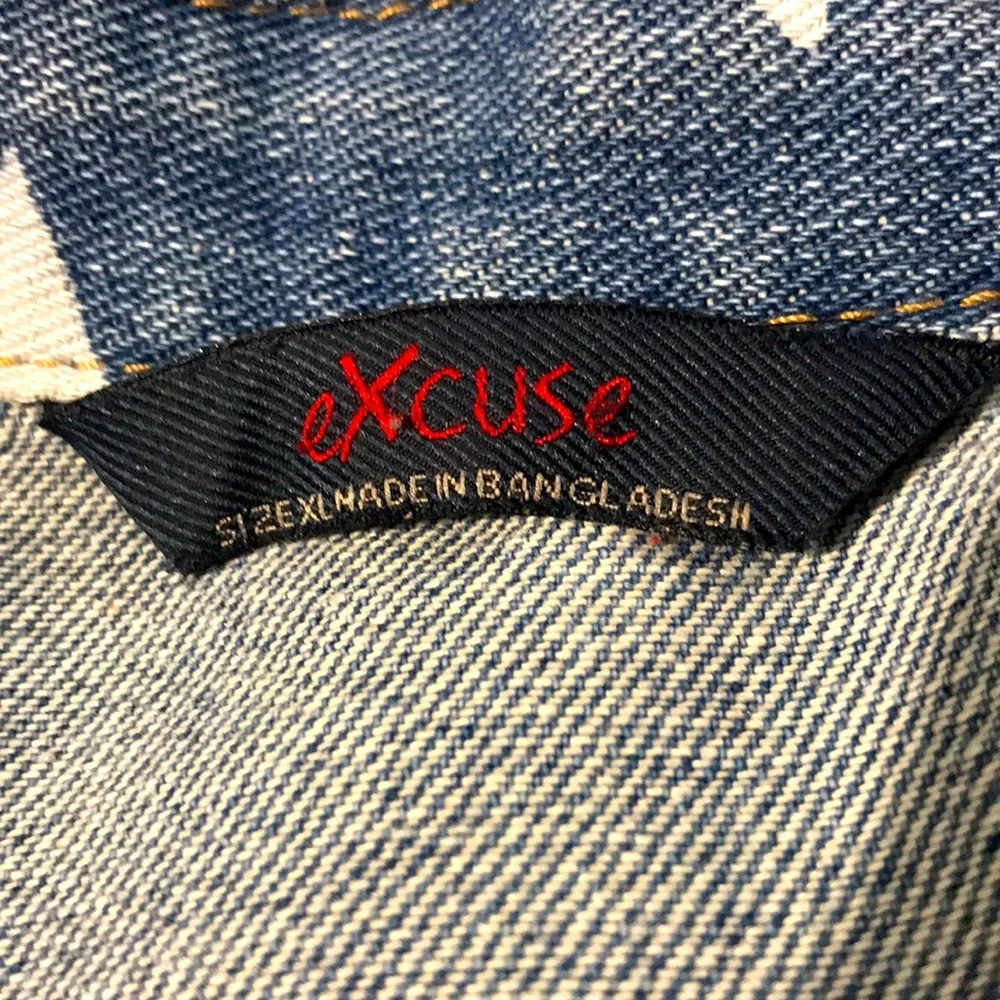 ⭐️Western Star Print Denim Jacket - Picture 3 of 4